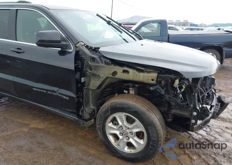 2017 Jeep Grand Cherokee Laredo 4X4 z USA, uszkodzony, nr VIN 1C4RJFAG4HC743550